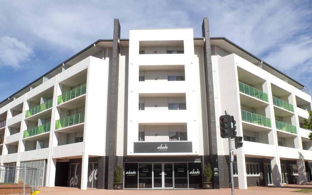 Апарт отель Abode Tuggeranong Канберра Экстерьер фото
